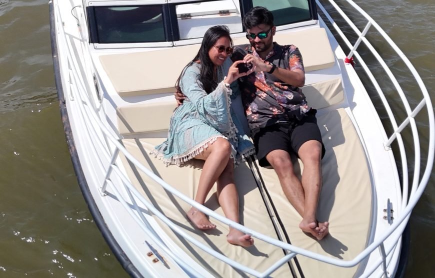 Sail For 2 Hours In Baystar In Goa