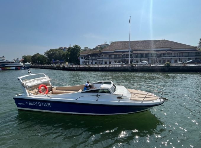 Sail For 2 Hours In Baystar In Goa